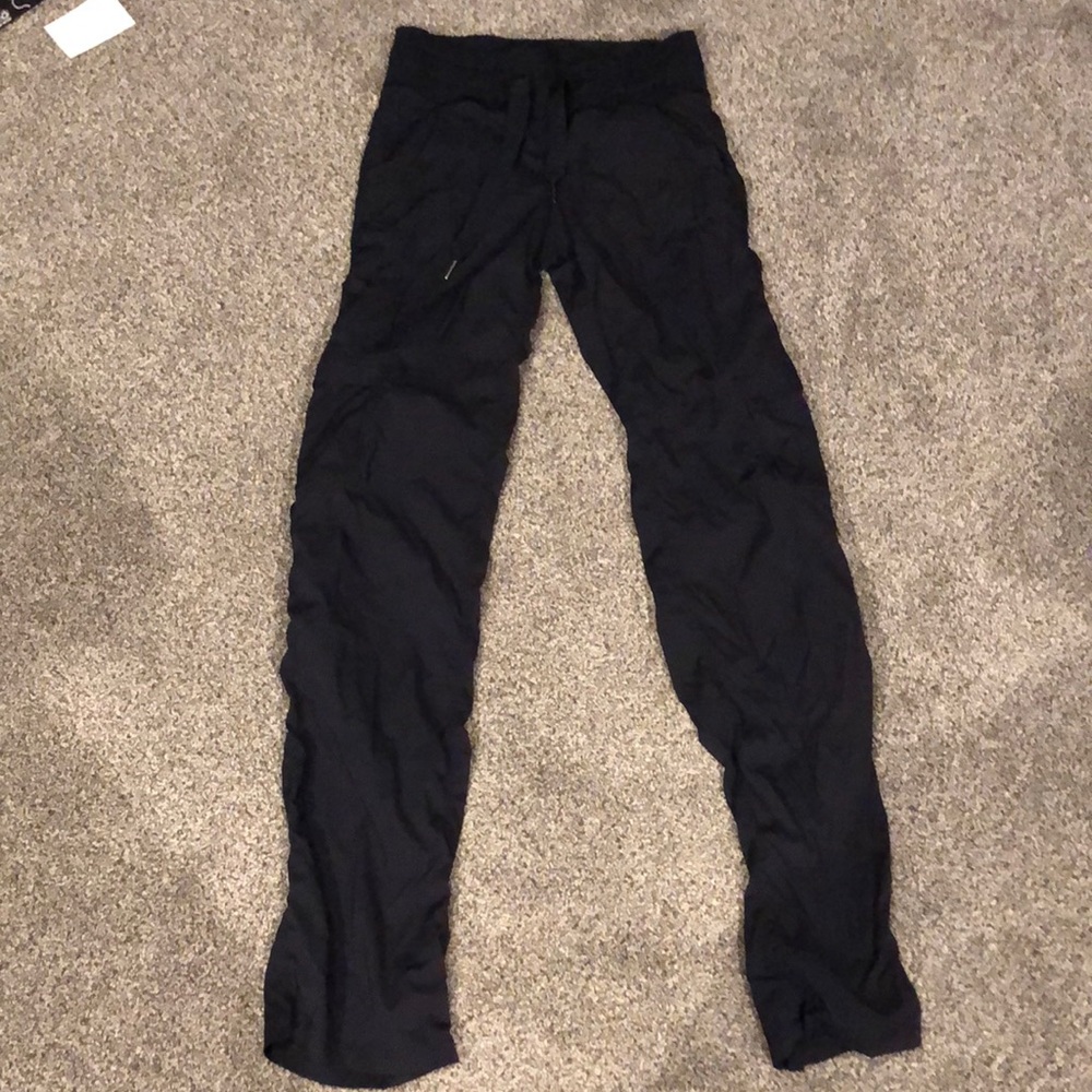 Lululemon nylon pants size 2